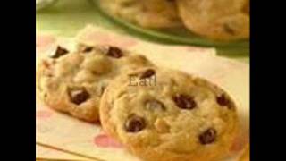 Original NESTLÉ® TOLL HOUSE® Chocolate Chip Cookie Recipe [upl. by Eninahs]