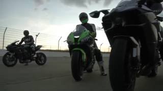 Kawasaki H2R vs H2 vs ZX10R Drag Race [upl. by Aysan]