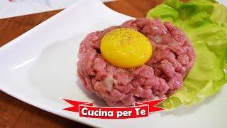 Tartare di Manzo con Uovo  Ricetta Originale [upl. by Svensen968]