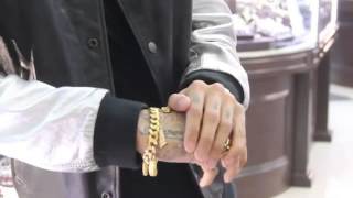 Famous Rapper Tyga Buying Jewels at Rafaello and Company [upl. by Fredella]