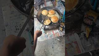 Meerut ki mashoor keeme ki kachori 😍😋 Indian Food Street food in Meerut kachorirecipe kachori [upl. by Divad346]