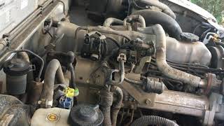 Mazda Bravo B series pickup 25 turbo diesel engine start up  rev sound [upl. by Natasha]