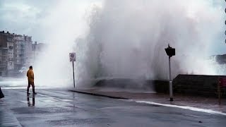 Grande Marée SaintMalo 2014 Feu dartifice façon mer Storm tide Sturmflut dfmalo8 [upl. by Gae]