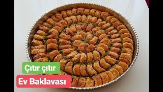 Oklavasız Baklava 😍 Tek beze ile hemencecik baklava yapabilirsiniz👍Cok lezzetli😉 [upl. by Llerraf319]