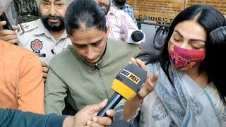 buhe bariyan movie actor Neeru Bajwa kaun se Amritsar court complex nerubajwa movies [upl. by Drusus351]