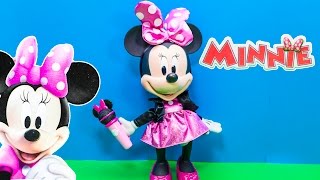 Minnie Mouse Singing Popstar a Video Toy Review [upl. by Nomit]