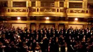 9 Symphonie von Beethoven  London Philharmonic Orchestra [upl. by Nimesh509]