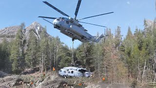 Gigantic US CH53 Lifts Damaged Helicopter from Mountain Site [upl. by Sitsuj39]