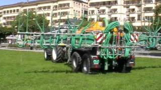 Hadorns Gülletechnik  Schleppschlauchdemonstration auf Höhenmatte in Interlaken [upl. by Jelsma]