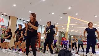 IGILING GILING BY WILLIE REVILLAME ZUMBA DANCE FITNESS ROBINSON LAS PIÑAS VMOMS [upl. by Aimee]