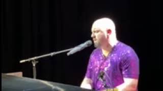 “Turn the Lights Back On” Billy Joel debut performance Kyle Martin 2124 in Piano Man Las Vegas [upl. by Rairb905]