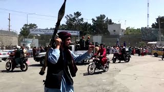 Taliban filmed moving people away from airport as they patrol Kabul after fall of Afghanistan [upl. by Richie]