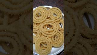 Arisi mavu mattum podhum tea kadai murukku easy ah panalam Urapakkam Samayal murukku recipeshorts [upl. by Enybor670]