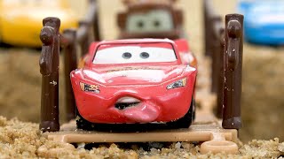 Disney pixar cars toys lightning mcqueen discover in the cave [upl. by Genia]