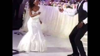 Dancing to Chitekete Zimbabwe Music Zimbabwe Wedding [upl. by Arratal725]