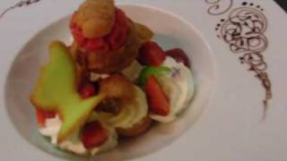 PROFITEROLES VANILLE FRAISE [upl. by Blackmore149]