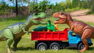 Epic Dinosaur Battle TRex vs Triceratops  Toy Dinosaurs Adventure in Nature Jurassic park [upl. by Heise]