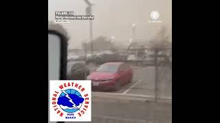 A giant dust storm rolled through Tulare California [upl. by Worra669]