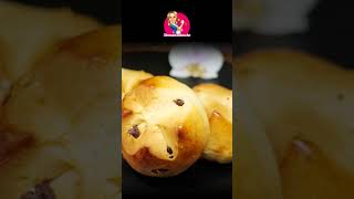 Saftige Rosinenbrötchen mit frischer Hefe 🥨 EINFACH und LECKER😋LINK IN DER BESCHREIBUNG👇 shorts [upl. by Ahsekar]