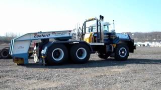 A big Mack DM800 heavy hauler [upl. by Trow]