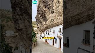 Setenil de las Bodegas Calle Cuevas del Sol curiosidades sabiasque [upl. by Krystal]