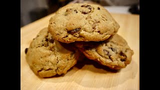 How To Make Oatmeal Raisin Cookies  Levain style [upl. by Siri]