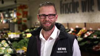 Christian Naumann ist REWE Kaufmann in dritter Generation und setzt auf regionale Produkte [upl. by Shani663]