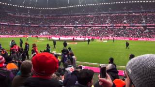 FC Bayern vs Greuther Fürth Einlaufen der beiden Mannschaften  Stimmung Südkurve  HD [upl. by Aneeres414]