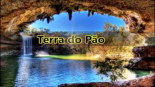 Terra do Pão PlayBack com Letra [upl. by Itnavart]