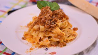 PO ORIGINALNOM RECEPTUNAPRAVITE PRAVU ITALIJANSKU TESTENINUITALIAN BOLOGNESE SPAGHETTItagliatelle [upl. by Trinee]