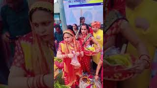 जोड़े जोड़े फलवा सूरज देव के bhojpuri duet motivation [upl. by Idnic]