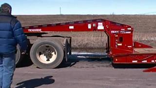 TrailEze Trailers Non Ground Bearing Hydraulic Detachable Gooseneck Operation [upl. by Marcela]