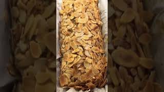 Banana bread 🍌🍞 food recipe bananabread [upl. by Ramedlav]