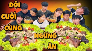 Anh Ba Phải Vlogs  Thử Thách Đội Cuối Cùng Còn Ăn Bộ Đồ Lòng Khổng Lồ [upl. by Nitram125]