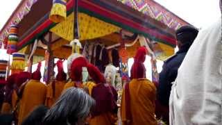 Dungse Thinley Norbu Rinpoches Kudung arrives at the Purkhang [upl. by Jardena427]