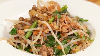 Meat Sauce Shirataki Pasta Recipe LowCarb Miracle Noodles with Tomato Meat Sauce [upl. by Otreblon]