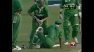 Saeed Anwar 194 Runs Against India World Record Inns [upl. by Lancaster392]