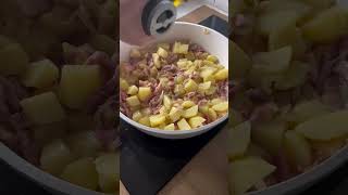 Recette de Tartiflette Savoyarde  Réconfort et Fondant au Fromage 🧀 [upl. by Adranoel15]