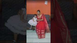 choti si pyari si nanhi si trendingsong hitsong  shorts Neha shorts world [upl. by Gaylor]