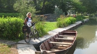 Entre Deux Mers  de lAtlantique à la Méditerranée à vélo [upl. by Levitus]