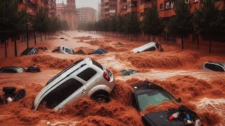 Spain now Tormenta Dana  lluvia e inundaciones en Utiel Valencia e letur albacete  Spain floods [upl. by Annadiane]