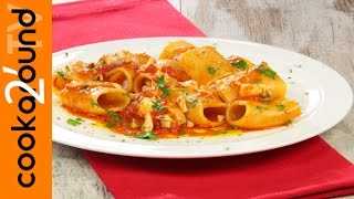 Paccheri al ragu di spigola  Primi di pesce [upl. by Delora]