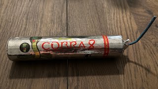 Cobra 8 100 gram  stort kanonslag [upl. by Irrej]