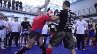 Федор Емельяненко перемещение и дистанция в ударной технике Striking seminar by Fedor Emelianenko [upl. by Otrevogir665]