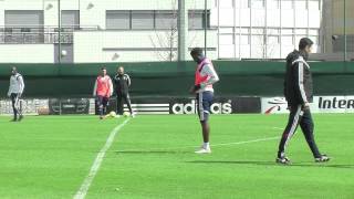 OL  lentraînement du 27 mars 2015 [upl. by Areta]