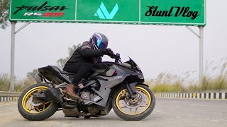 Pulsar RS200 Full Throttle Action  The Stunt Vlog [upl. by Katerina839]