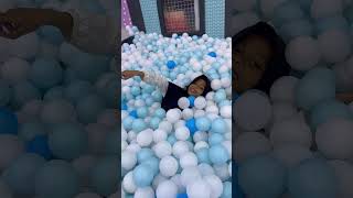 KESERUAN LIBURAN AFRIN DAN HAFIZAH BERMAIN SEPUASNYA DI INDOOR PLAYGROUND KIDZILLA SIDOARJO shorts [upl. by Haleelahk412]