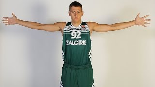 Steal of the Night Edgaras Ulanovas Zalgiris Kaunas [upl. by Kceb]