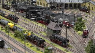 RIESIGE Modellbahnanlage im Maßstab 187  Ein Meisterwerk des Modellbau Eisenbahnclubs Werkstatt 87 [upl. by Kirst]