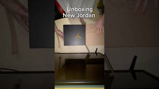 Unboxing jordan 1 midunboxingairjordan1jordanjordan1midnikeviralshortsshortvideo [upl. by Netram]